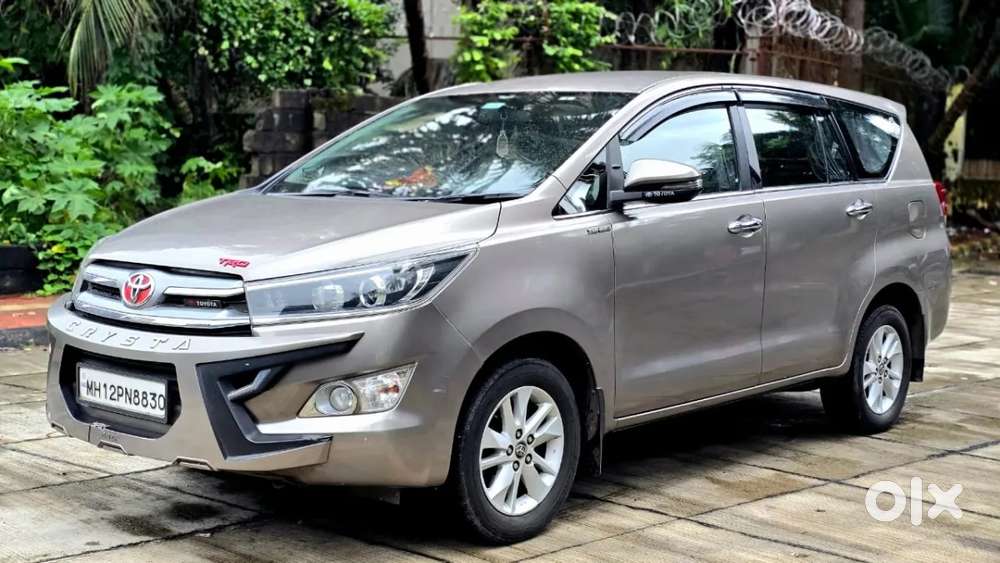 Toyota Innova Crysta 2.4 V 7 Str, 2017, Diesel