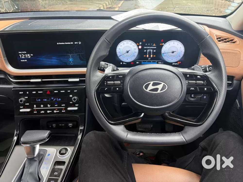 Hyundai Alcazar, 2025, Petrol