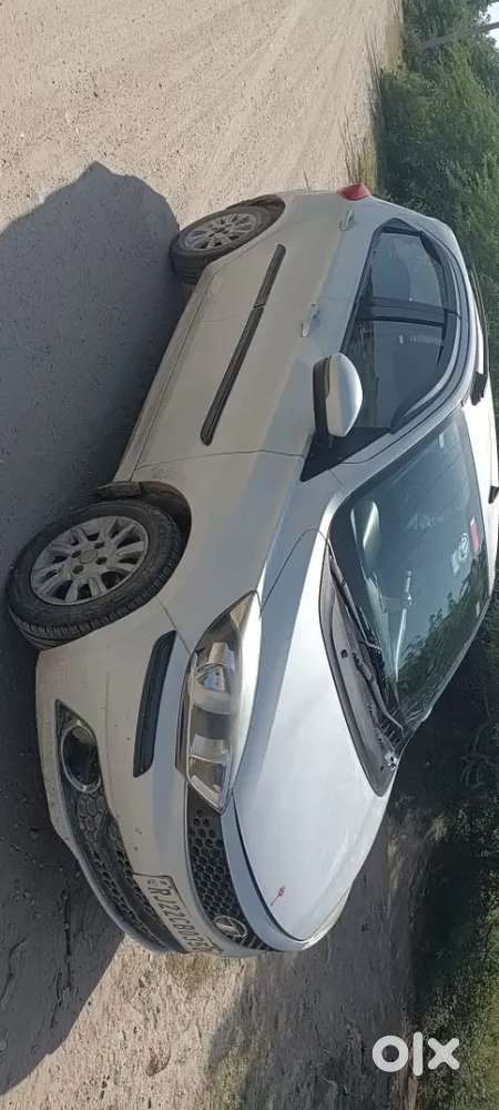 Tata Tiago 2016 Petrol 95000 Km Driven