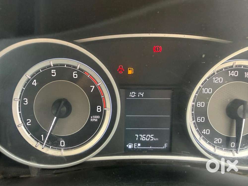 Maruti Suzuki Swift Dzire Vxi(o) Mt, 2018, Cng & Hybrids