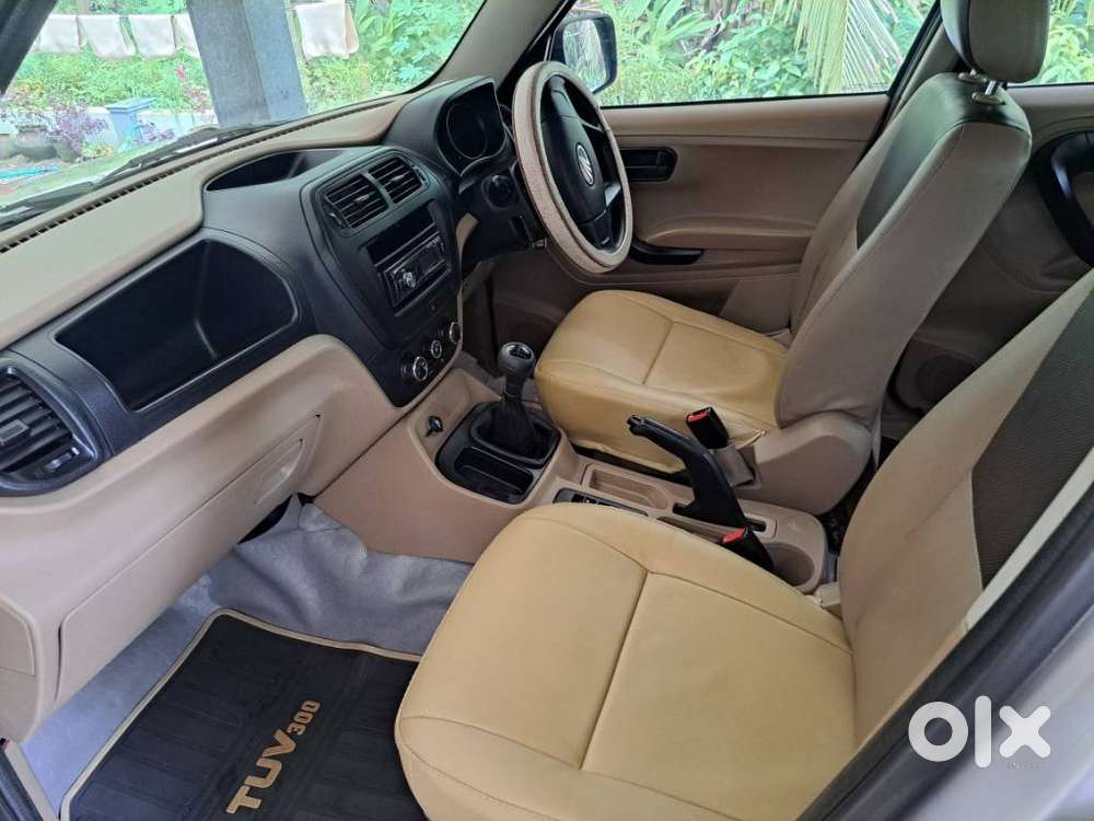 Mahindra Tuv 300 T4 Plus, 2016, Diesel