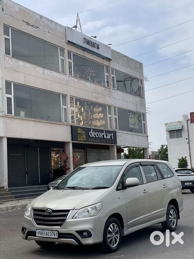 Toyota Innova 2.5 Gx 7 Seater Bs Iv, 2015, Diesel
