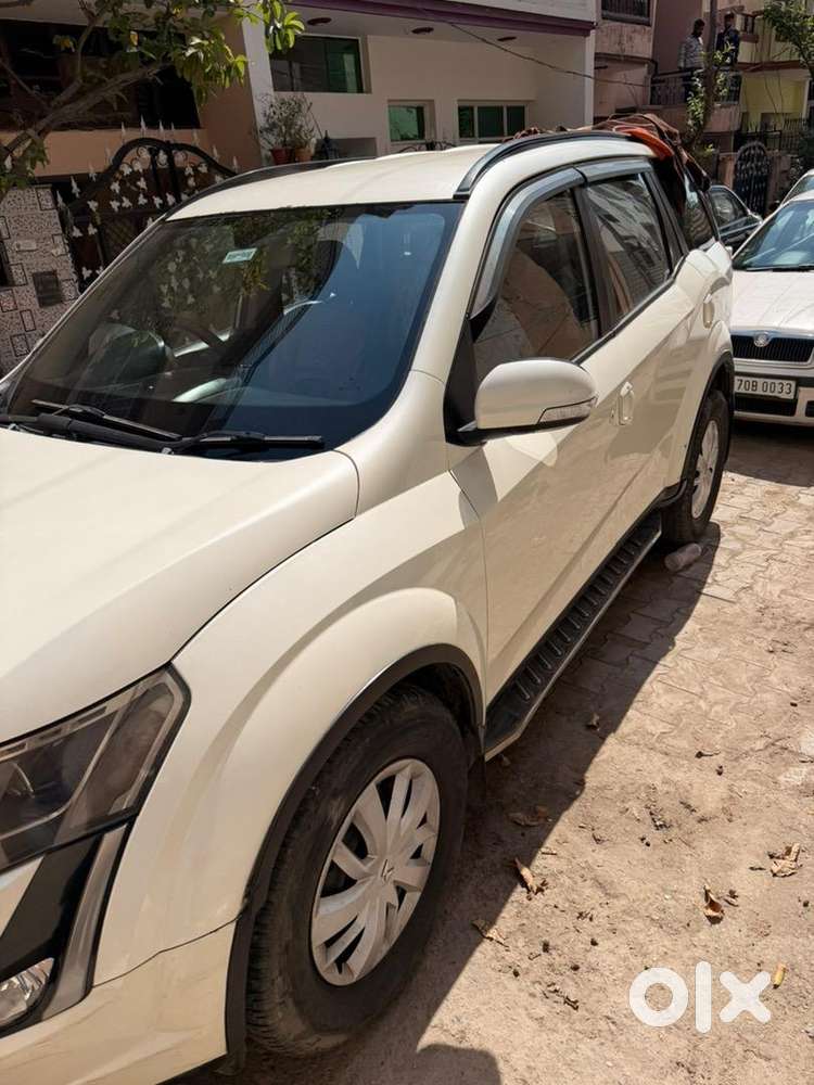 Mahindra Xuv500 2018 Diesel Well Maintained