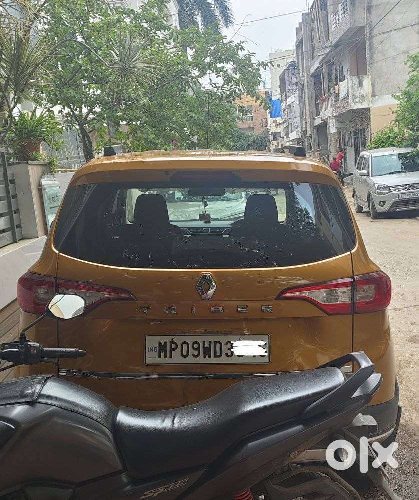 Renault Triber Rxt, 2019, Petrol