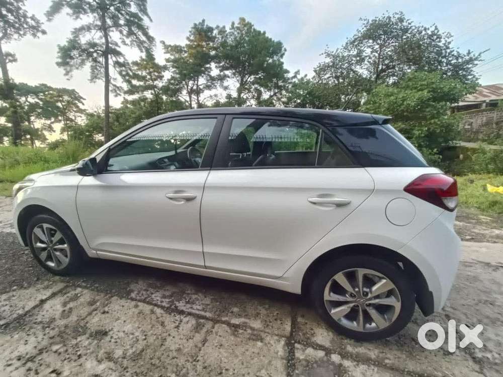 Hyundai Petrol 2018 Car