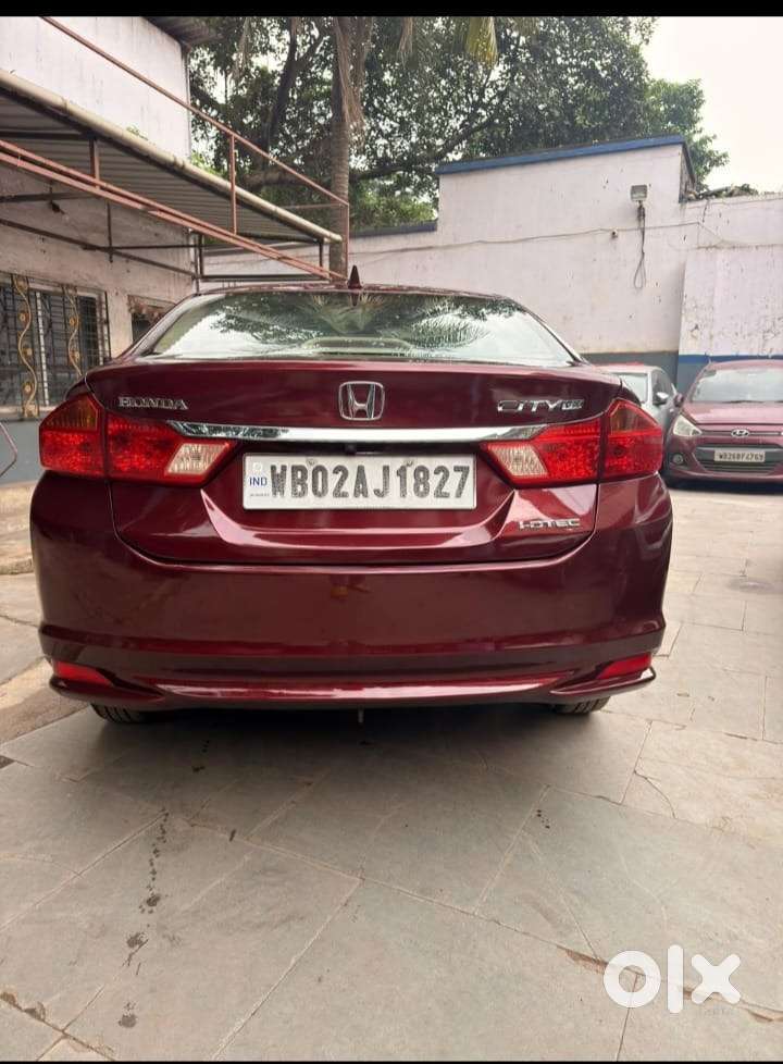 Honda City 2018 Diesel Well Maintained Fresh Paint With Sunroof