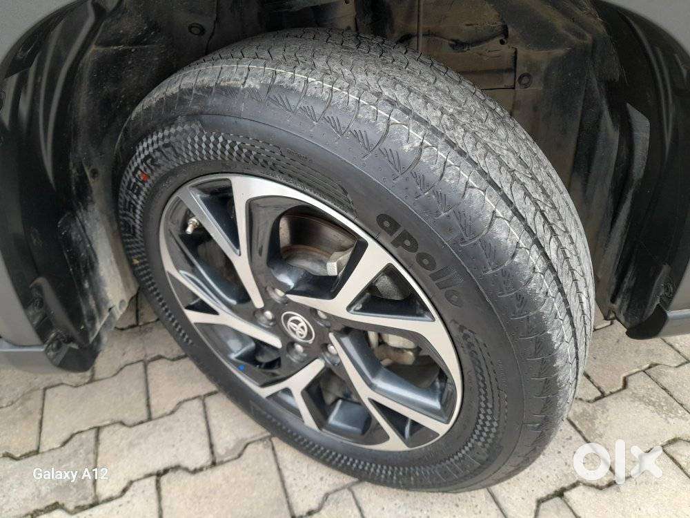 Toyota Urban Cruiser Hyryder 1.5 V Hybrid, 2024, Petrol
