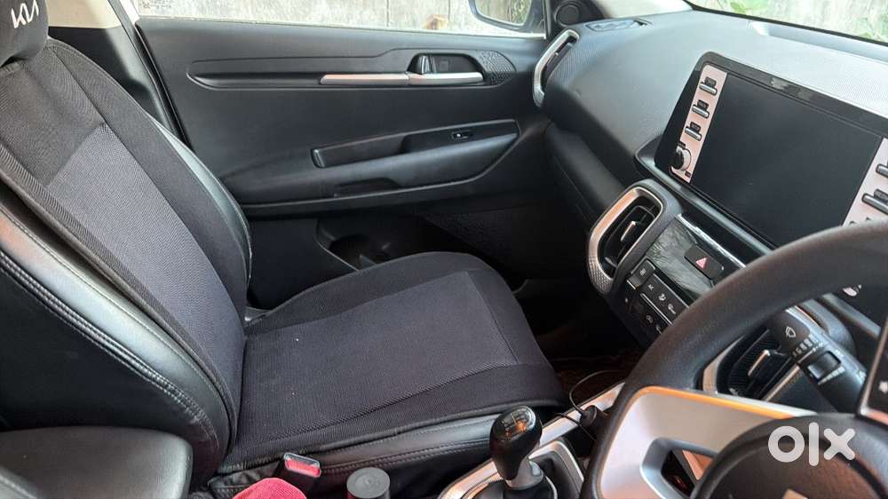 Kia Sonet 2023 Diesel 92000 Km Driven
