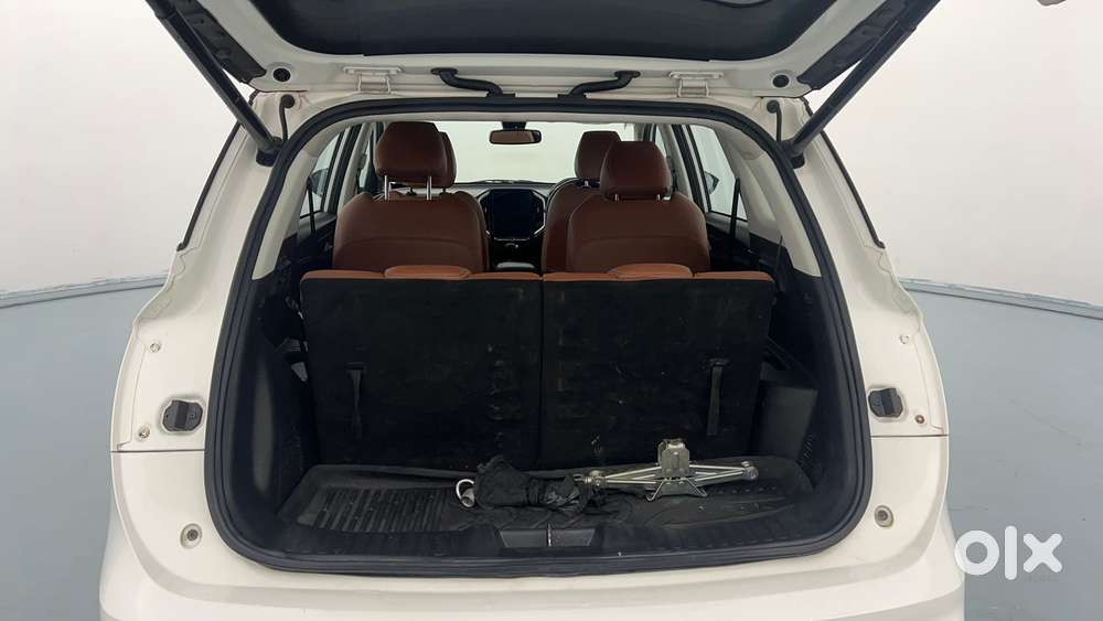 Mg Hector Plus 1.5 Sharp Turbo Cvt 6 Str, 2022, Petrol
