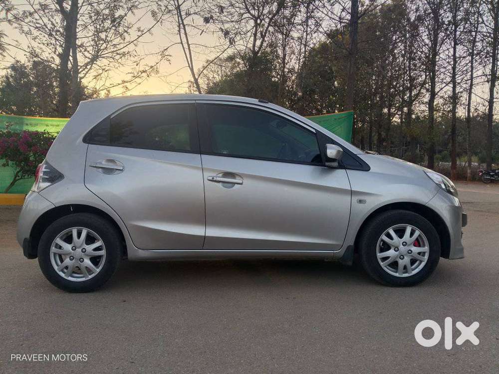 Honda Brio 2011-2013 V Mt, 2013, Petrol