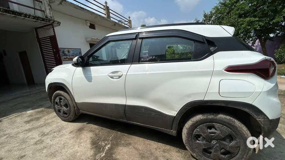 Punch Cng Advanture Sunroof With Revo 1.2 L