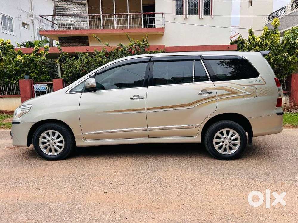 Toyota Innova 2.5 V 7 Str, 2014, Diesel