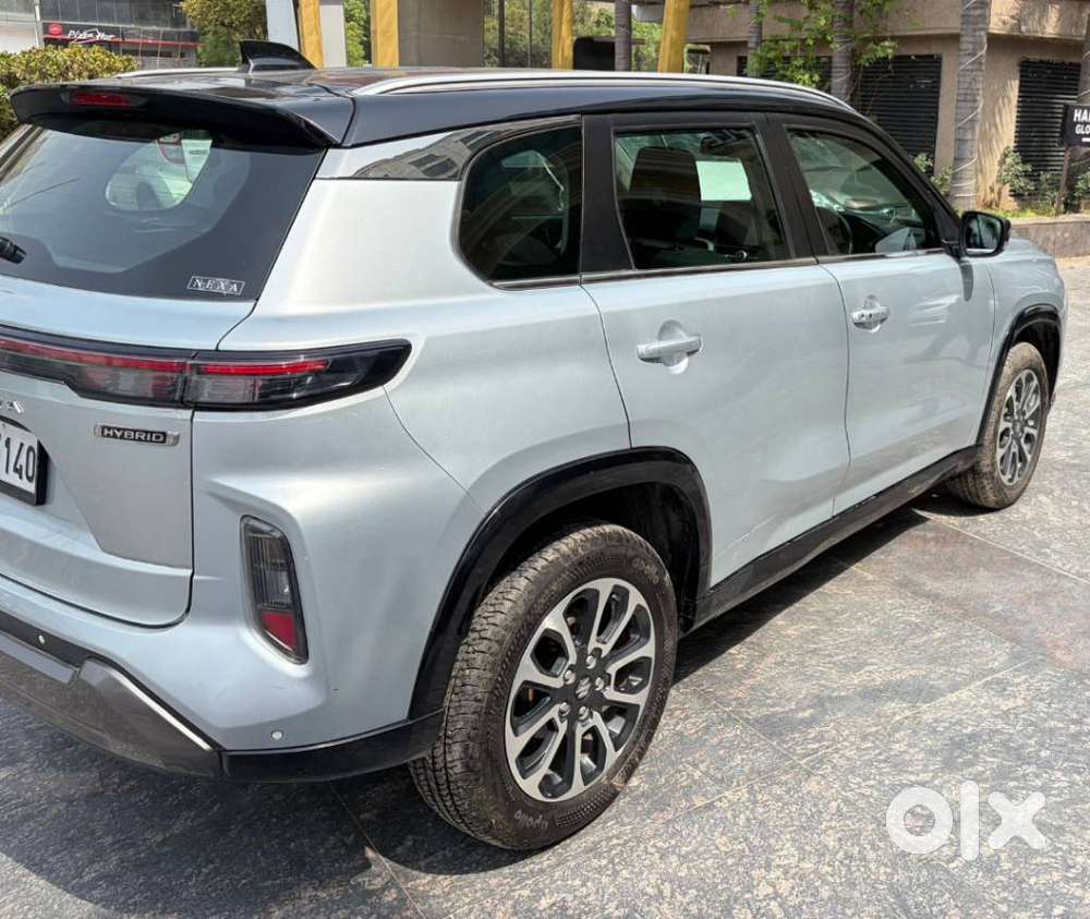 Maruti Suzuki Grand Vitara 1.5 Zeta Plus Dual Tone Intelligent Hybri..