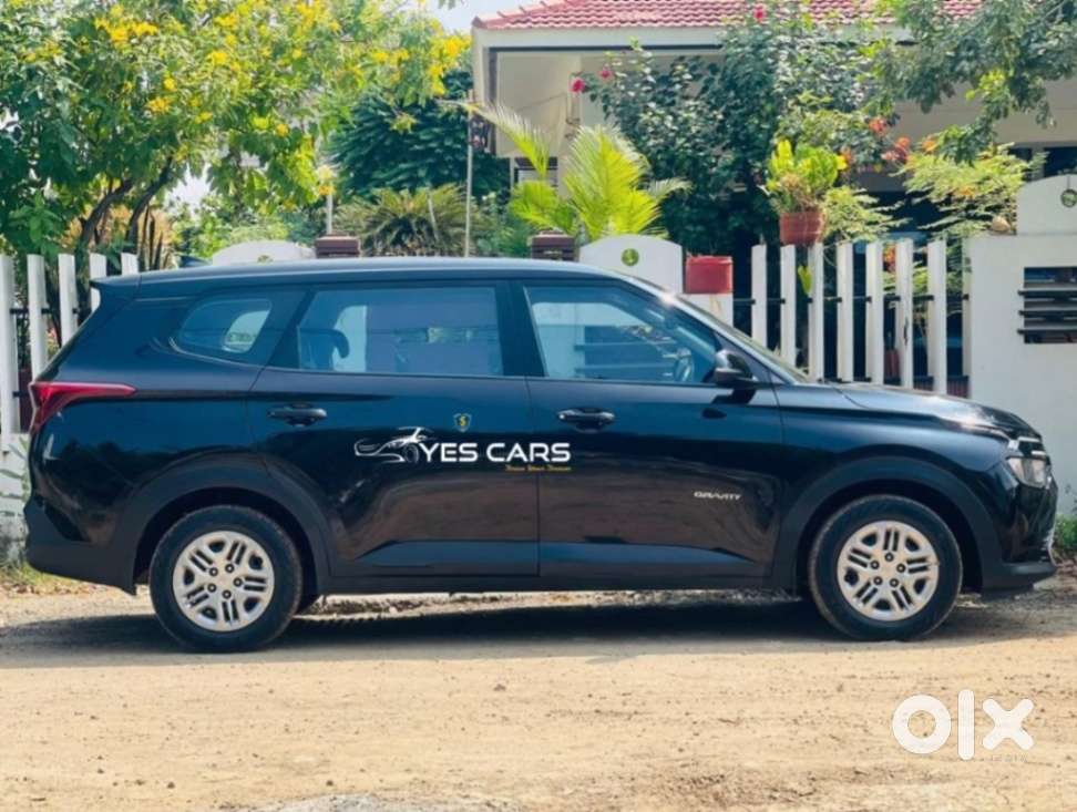 Kia Carens G1.5 6mt Gravity, 2025, Petrol