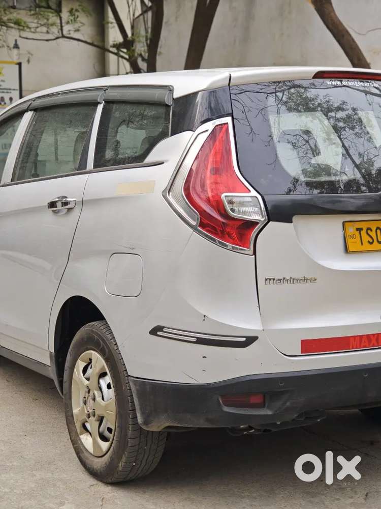 Mahindra Marazzo 2023 / Marazzo