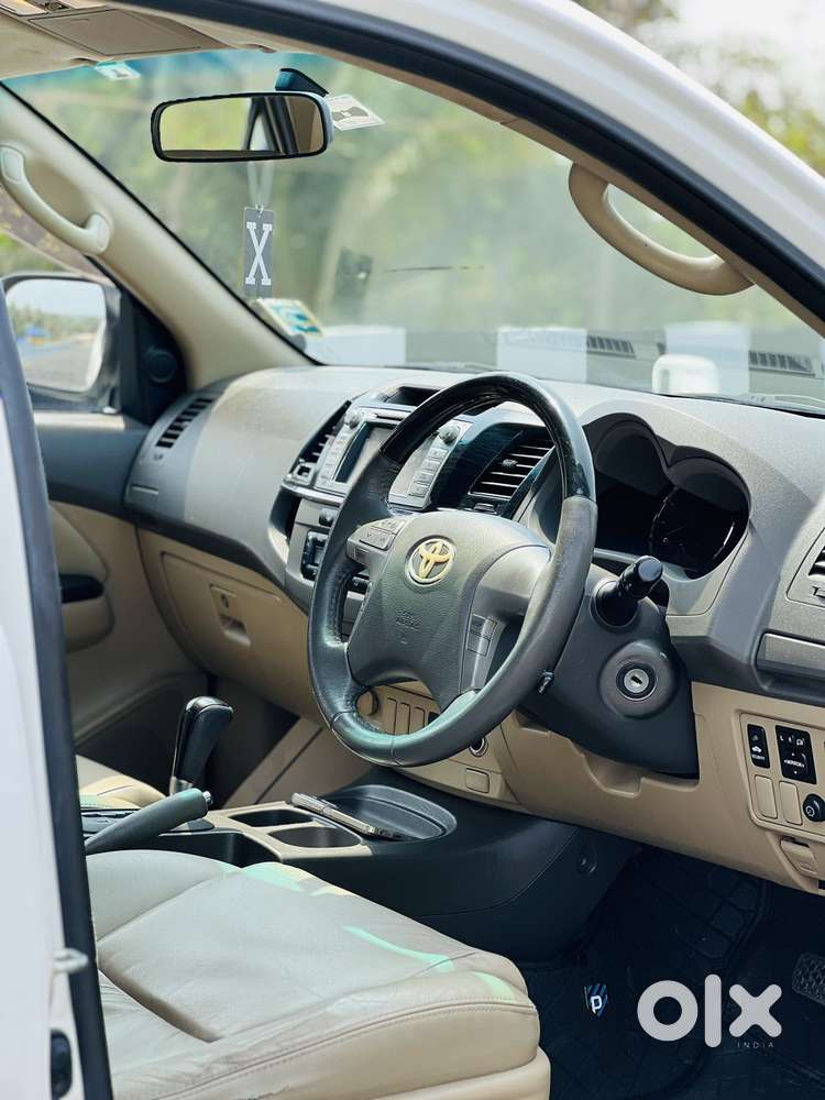 Toyota Fortuner 3.0 4x2 Automatic, 2013, Diesel