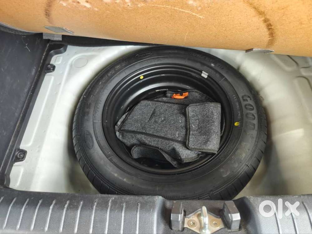 Hyundai Venue 2020 Petrol Well Maintained