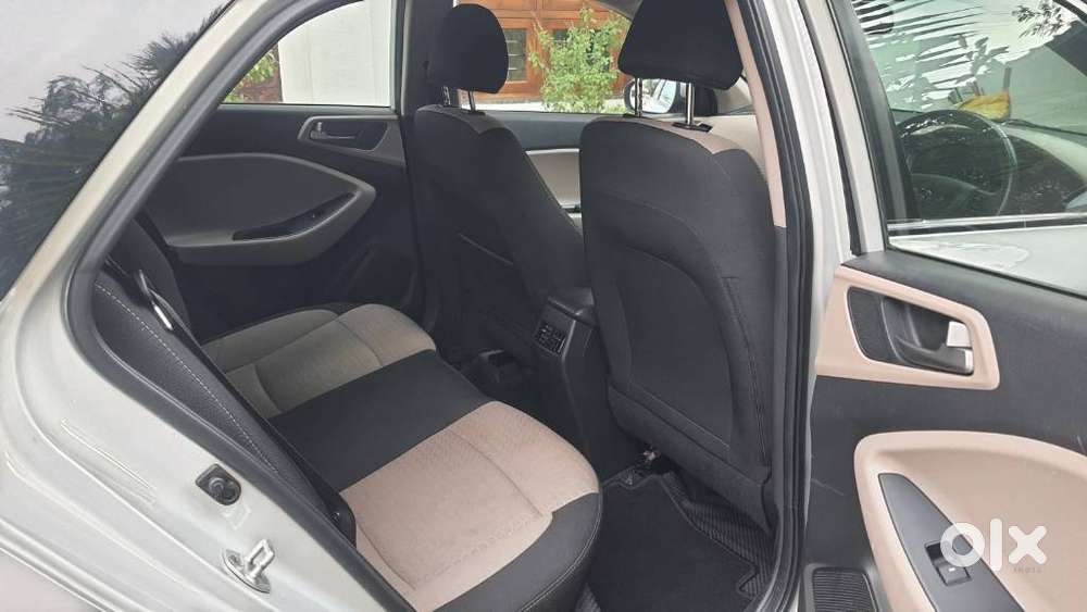 Hyundai I20 Petrol Asta Option, 2016, Petrol