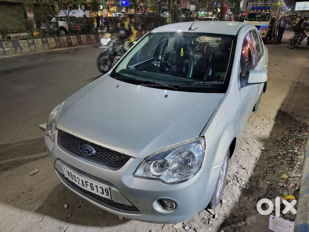 Ford Fiesta Classic 2014 Petrol L Premium Sedan I Excellent Condition.