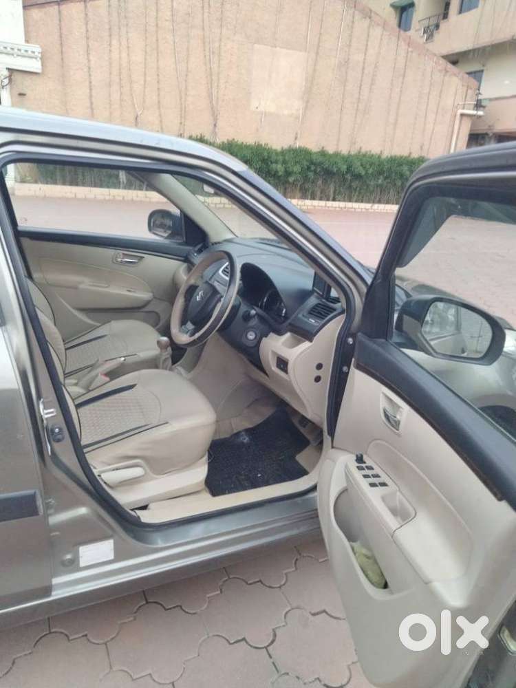 Maruti Suzuki Swift Dzire 1.2 Vxi Bsiv, 2016