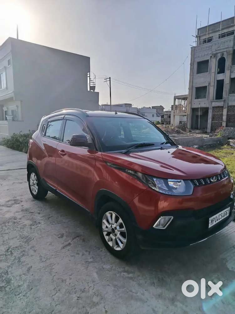 The Mahindra Kuv100 Nxt K8 - Top Model