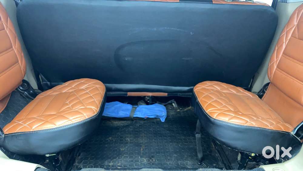 Mahindra Tuv 300 T8 Amt, 2016, Diesel