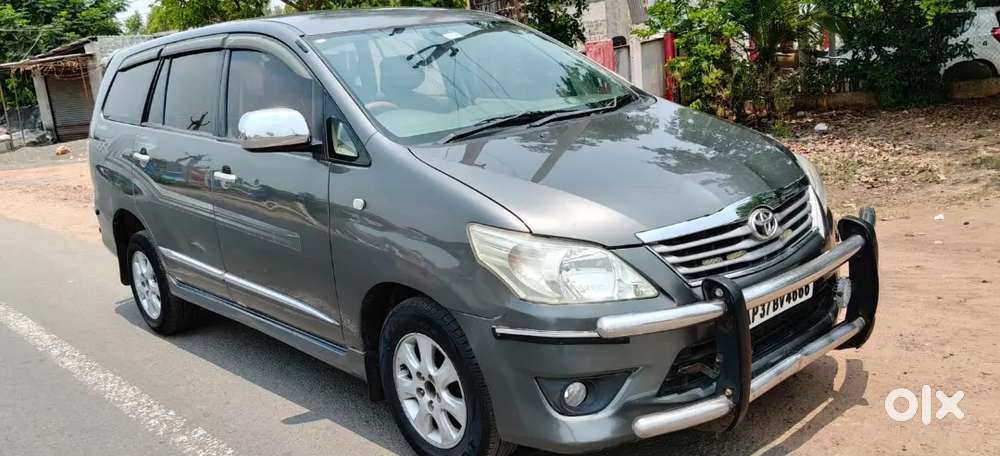 Toyota Innova 2013 Diesel 191000 Km Driven