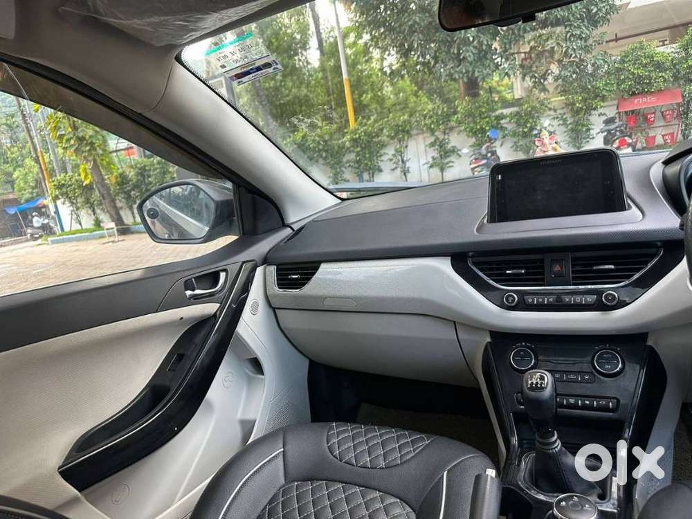 Tata Nexon 1.2 Revotron Xz Plus Dual Tone, 2021, Petrol