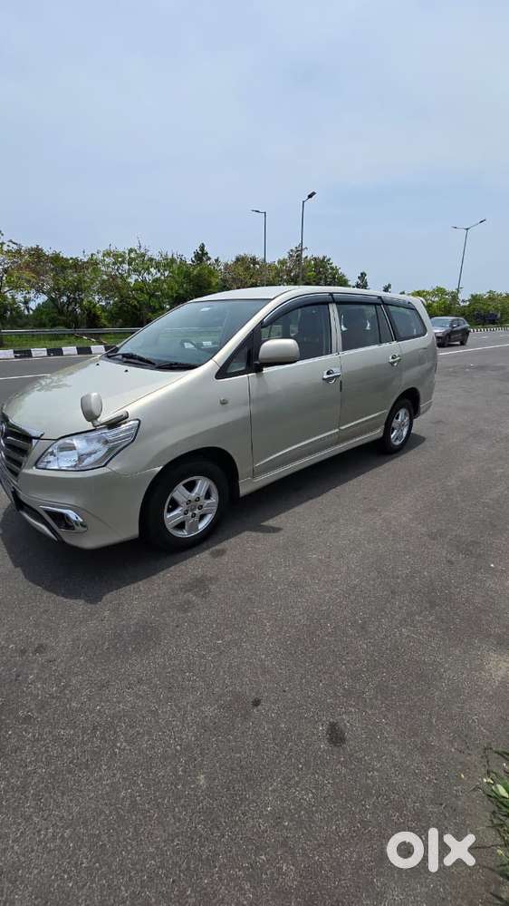 Toyota Innova [ ] 2.5 G4 8 Str, 2015, Diesel