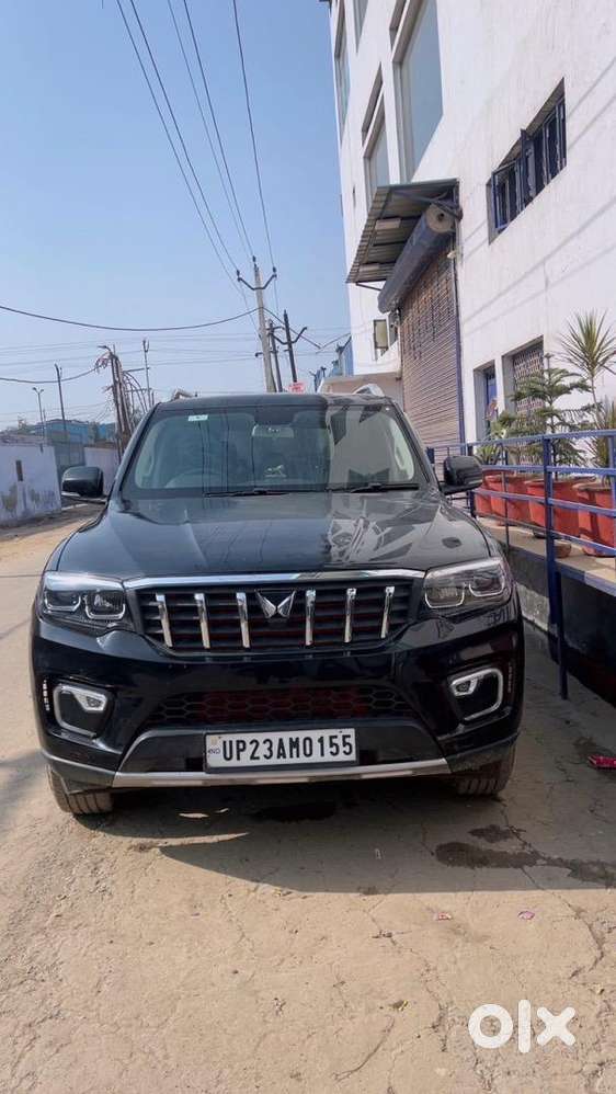 Mahindra Petrol 2023 Model