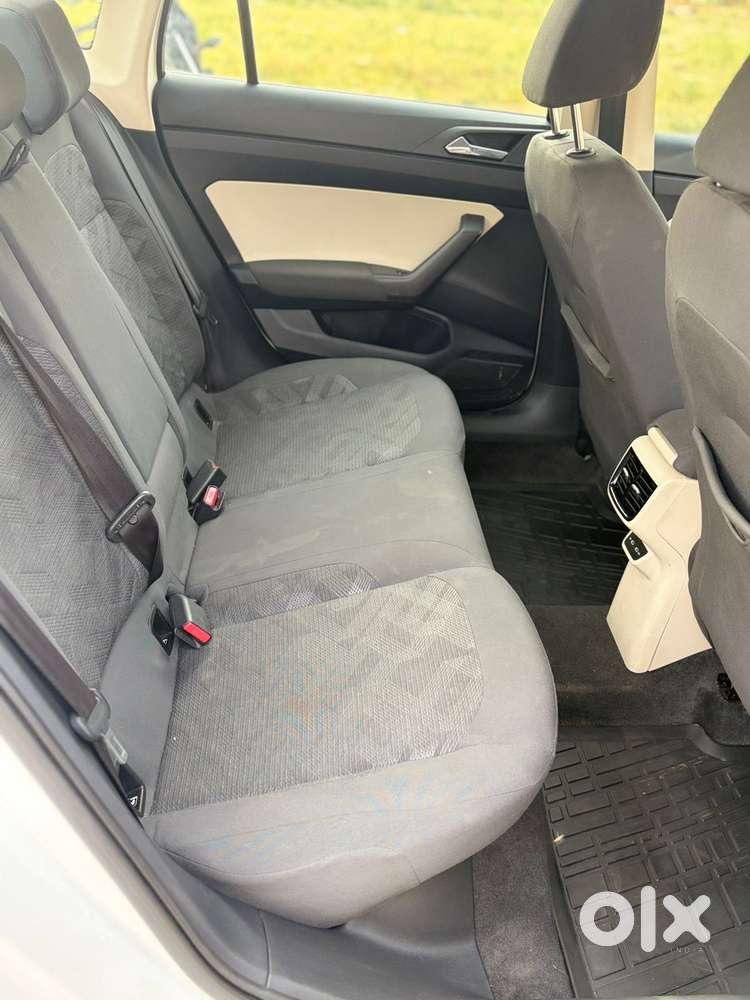 Skoda Slavia 1.0 Ambition Tsi, 2024, Petrol