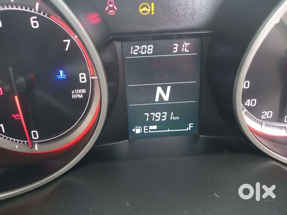 Maruti Suzuki Swift Amt Vvt Vxi, 2019, Petrol