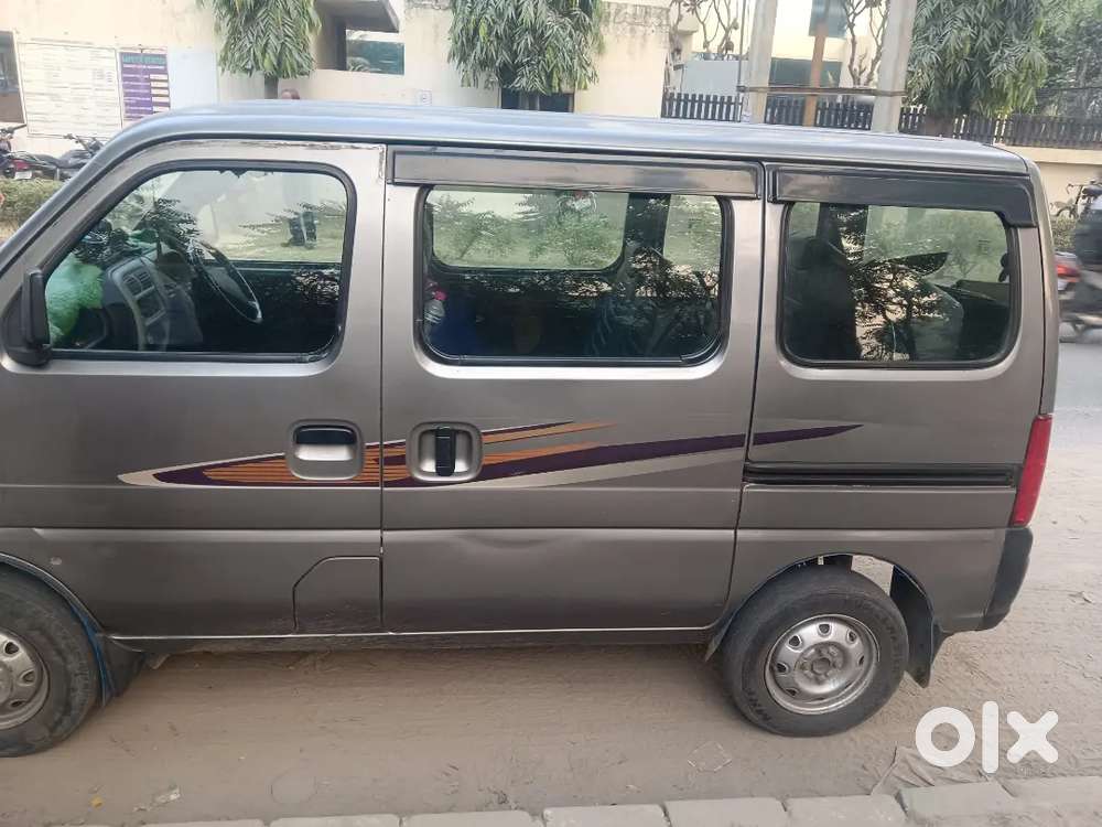 Maruti Eeco Smiles 2018
