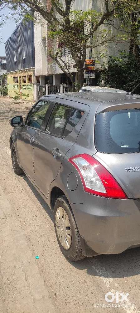 Less 37000 Kms Driven, Single Owner, 2013 Maruti Swift 1.2 Vxi