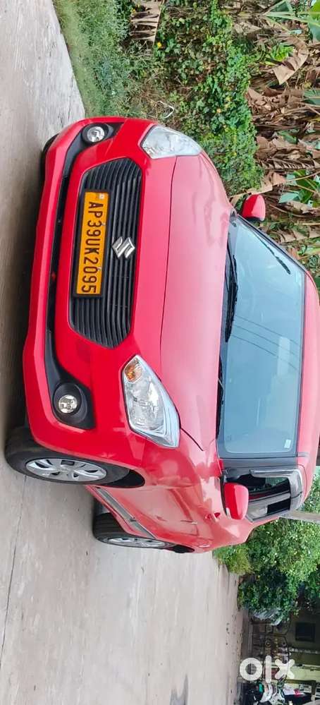 Maruti Suzuki Swift 2022 Petrol 34000 Km Driven