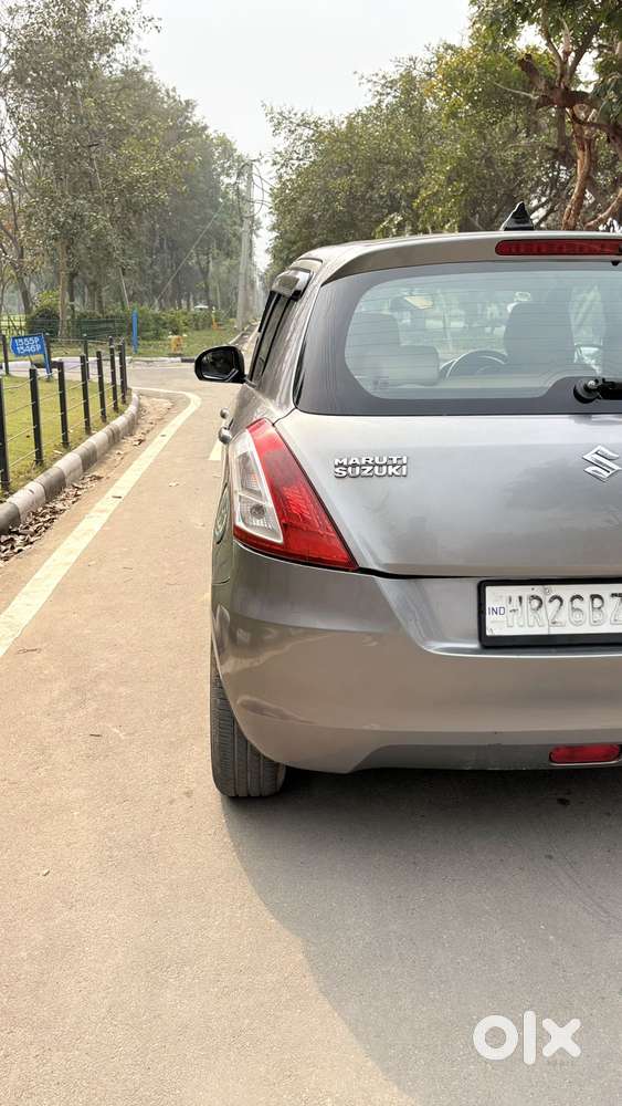 Maruti Suzuki Swift Vvt Zxi, 2013, Petrol