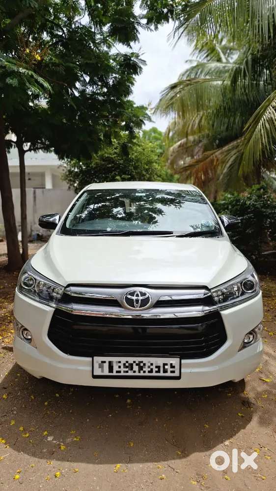 Toyota Innova Crysta 2020 Diesel Well Maintained