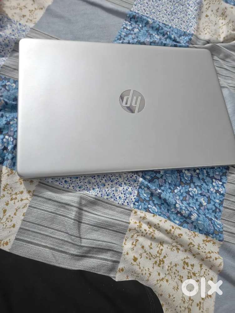 Hp laptop i3