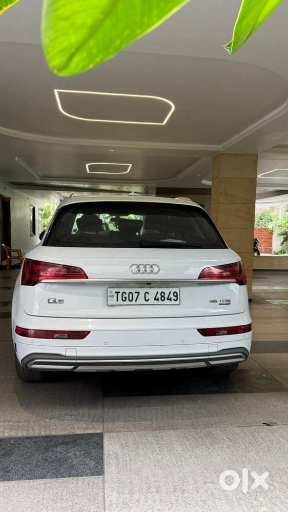 Audi Q5 Petrol 2024