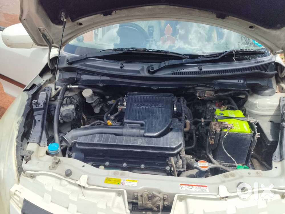 Maruti Tour S Std Cng 1 2lbsvi.  Body Hatch Back Fuel Petrol And Cng,,