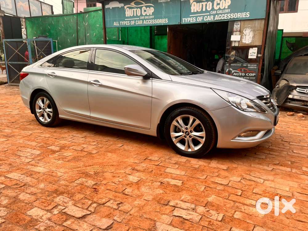Hyundai Sonata Transform 2012