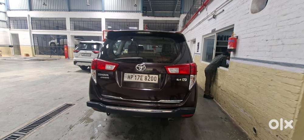 Toyota Innova Crysta 2017