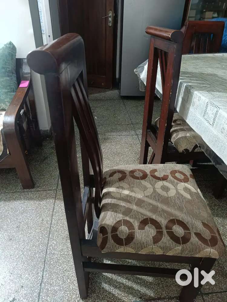 Dinning table