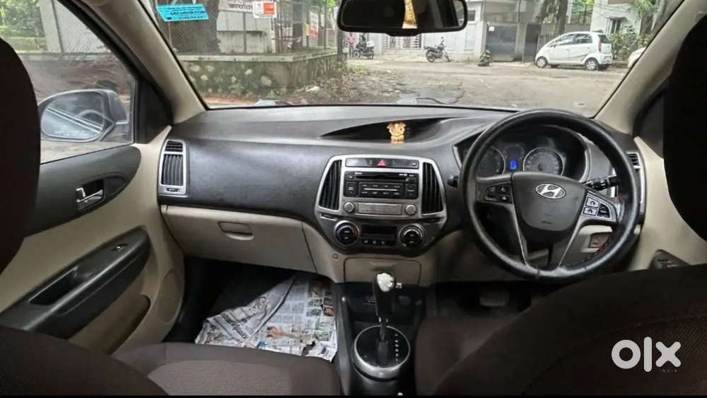 Hyundai I20 Sportz 2012 With 92500 Km Driven
