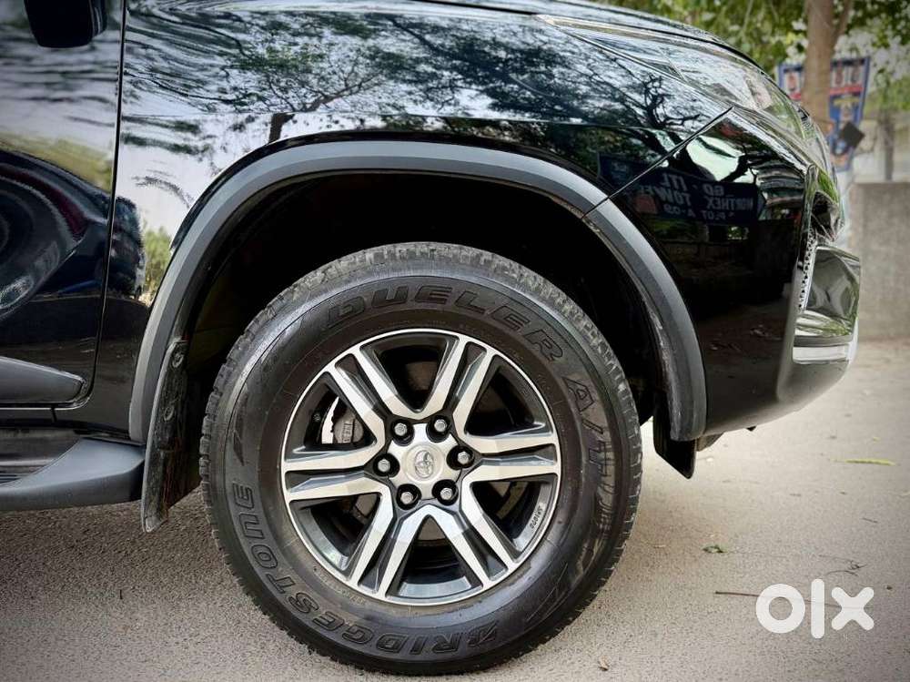 Toyota Fortuner 4x2 At 2.7 Petrol, 2021, Petrol