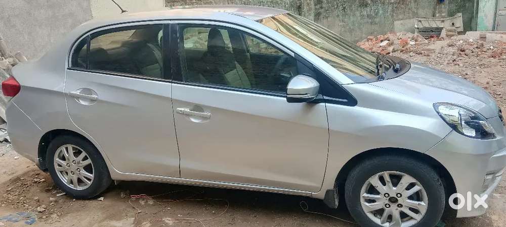 Honda Amaze 2015 Diesel 60000 Km Driven