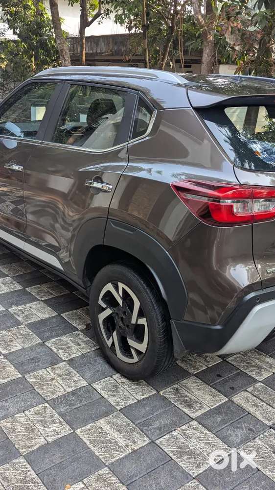 Nissan Magnite 2021 Petrol 65000 Km Driven