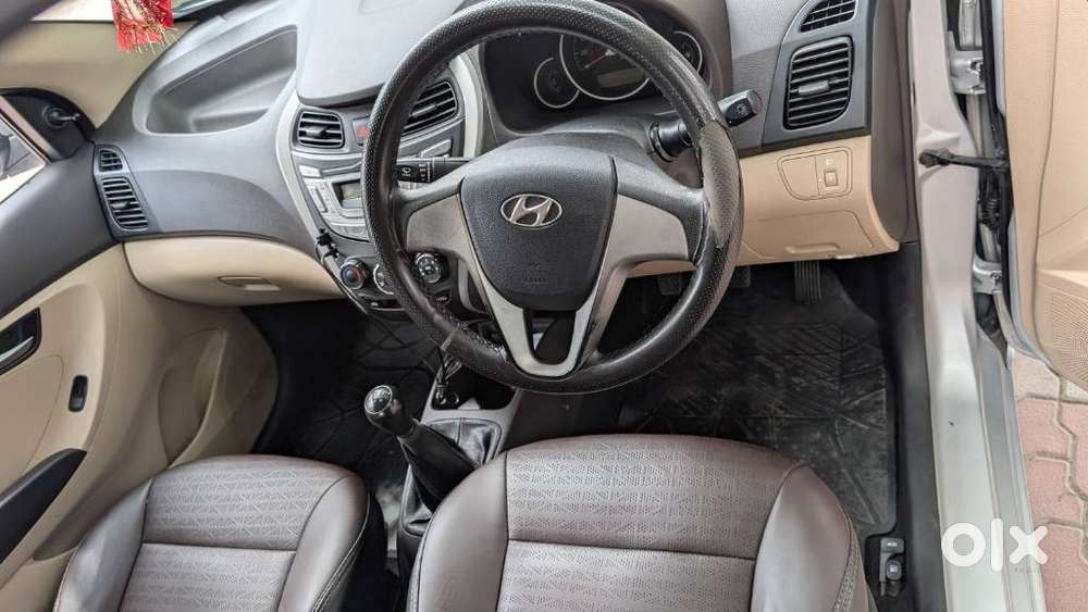 Hyundai Eon Sportz, 2016, Petrol