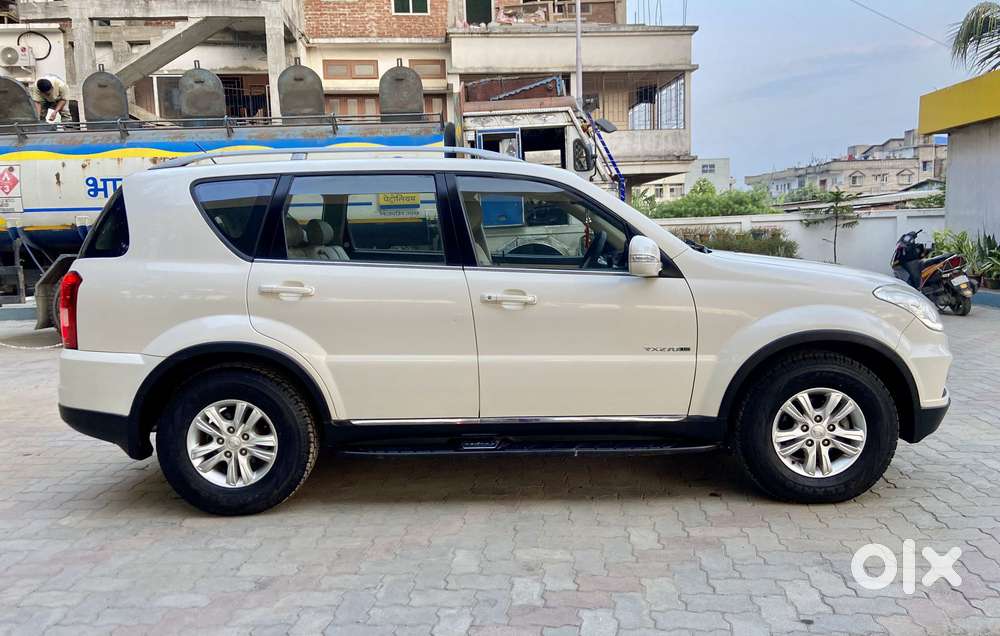 Mahindra Ssangyong Rexton Rx6, 2017, Diesel