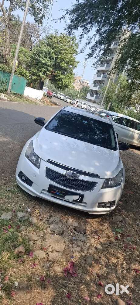 Chevrolet Cruze 2012 Diesel 120000 Km Driven With Sunroof